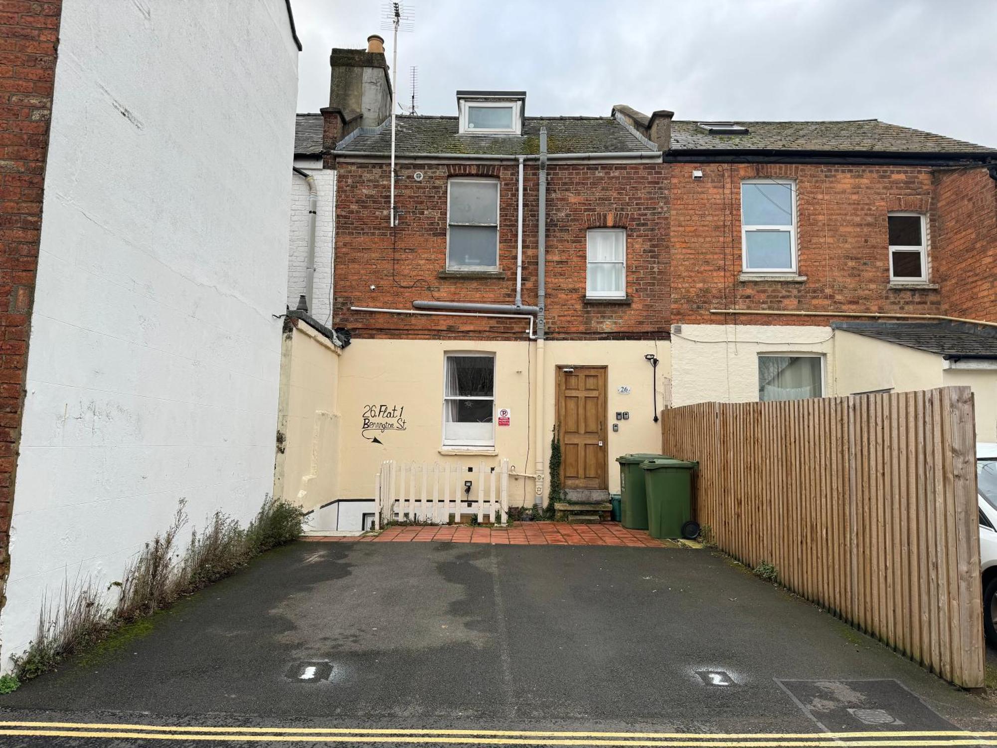 Comfortable Modern Home, Town Centre, Free Parking, Ensuite B Cheltenham